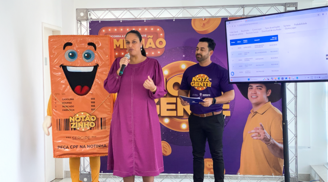 Consumidores concorrem a prêmio de R$ 1 milhão no próximo sorteio do Nota da Gente