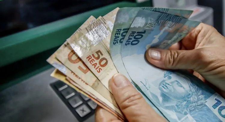 antecipação salarial em Aracaju