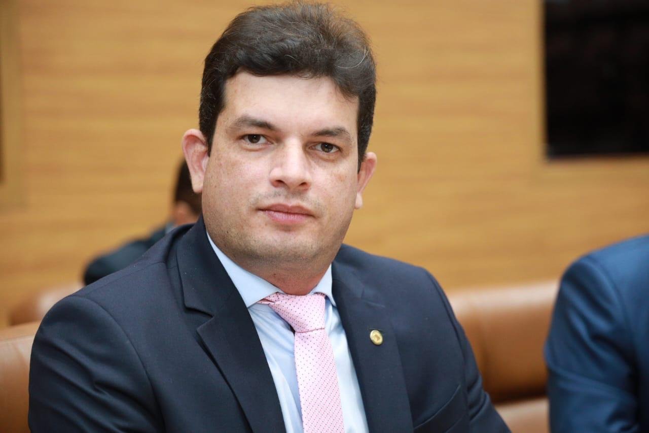 Paulo Júnior coloca políticas públicas para mulheres no centro do debate e desafia Assembleia a sair do discurso em Sergipe