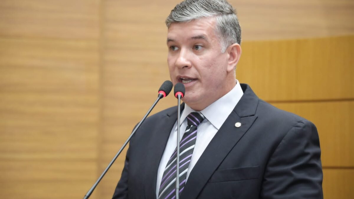 Cristiano Cavalcante lidera para deputado estadual segundo pesquisa e consolida favoritismo inicial em Sergipe