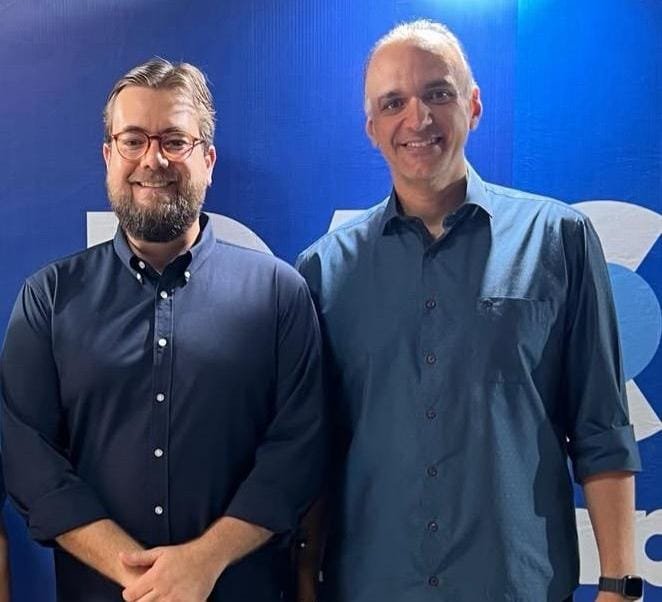 Jorge Teles reconhece Adilson Júnior