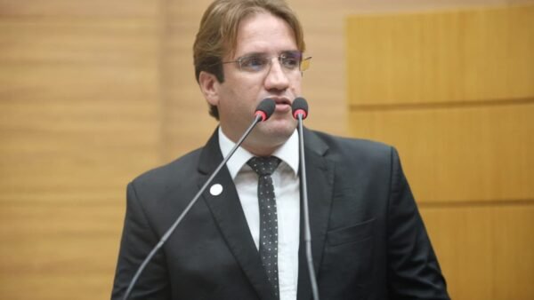 Marcelo Sobral leva reivindicação da Polícia Civil ao Governo e reforça pauta de valorização da segurança pública