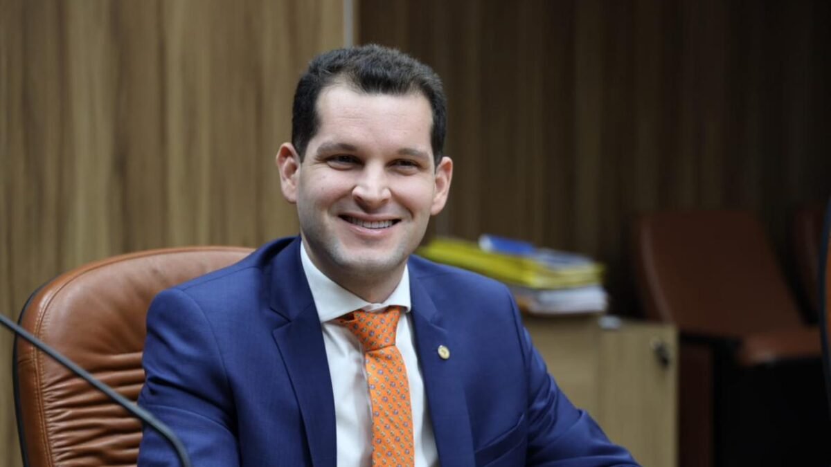 Neto Batalha aparece entre os nomes mais lembrados para deputado federal