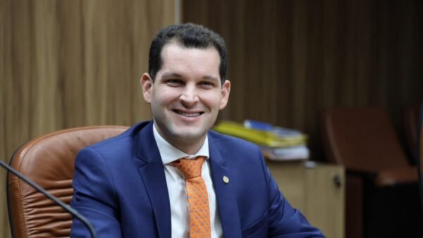 Neto Batalha aparece entre os nomes mais lembrados para deputado federal