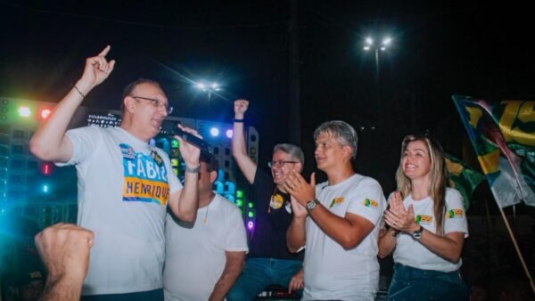 Socorro mostra força nas ruas durante mobilização de Fábio Henrique, Samuel e Alessandro